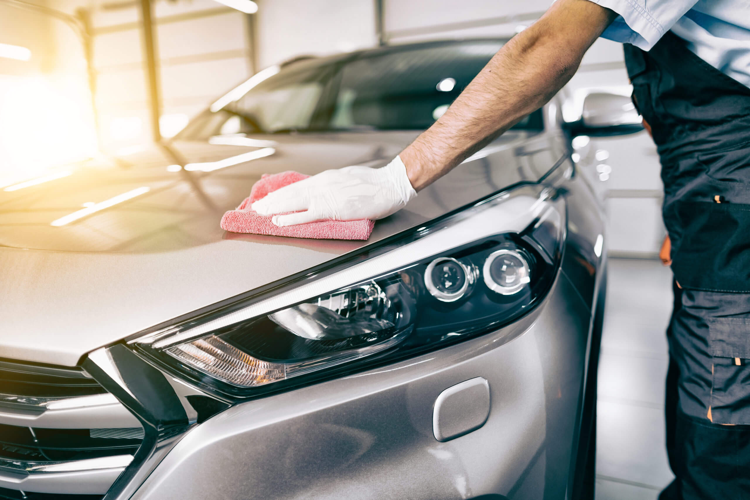 Cleaning car. Мойка автомобиля. Мойка кузова автомобиля. Чистая машина. Детейлинг авто.