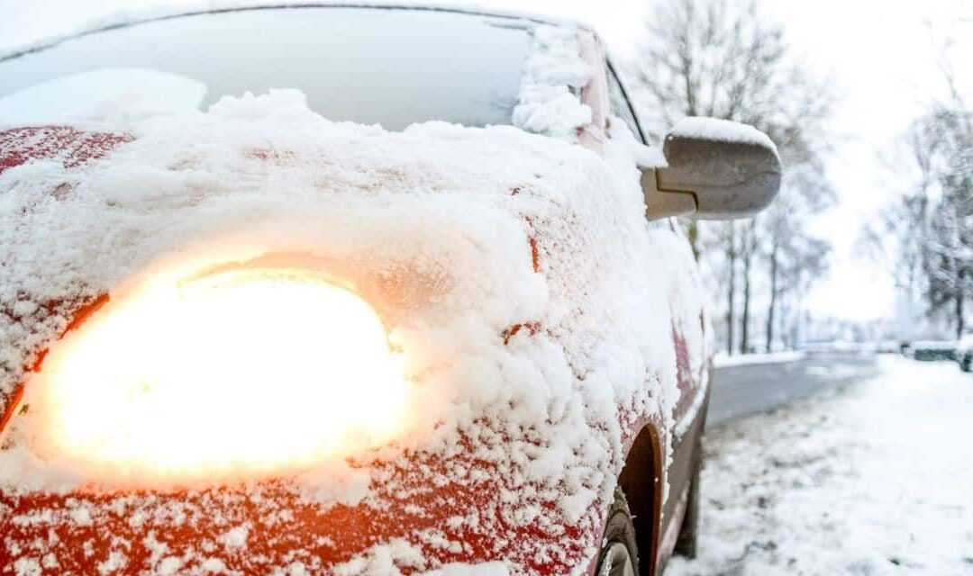 Be Safe In Winter – Clean up Fogged Headlights